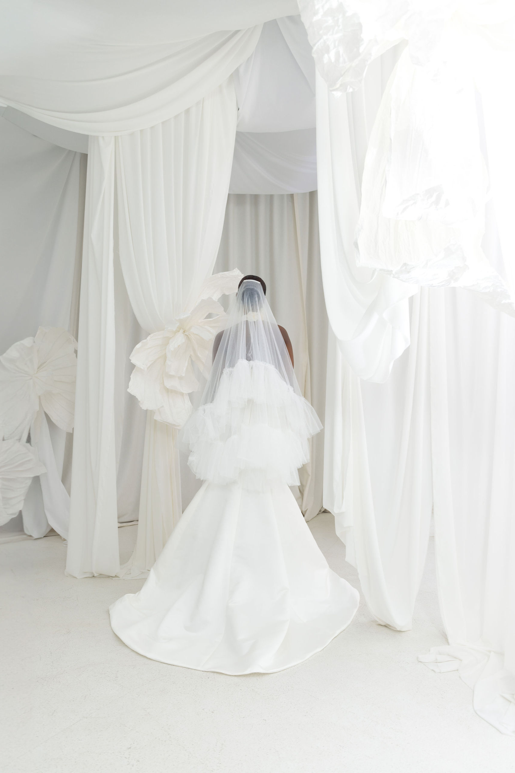 TCL 09 | Whispering Tulle Veil