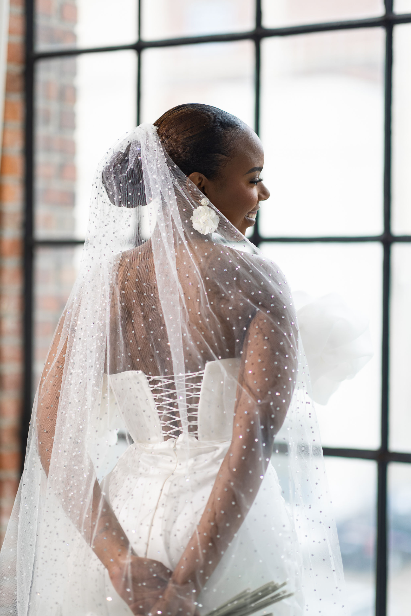 TCL 11 | Starlight Sparkle Veil
